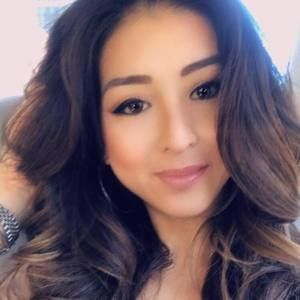 Meet your Posher, Steph